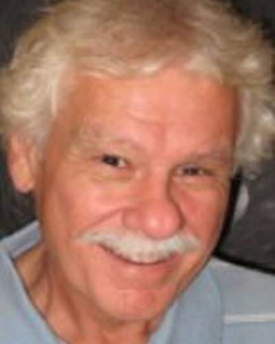 Майк Мускат фото