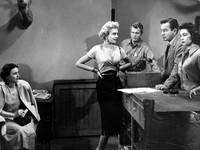 Кадр Пришелец из космоса