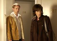 Кадр Малкольм в центре внимания