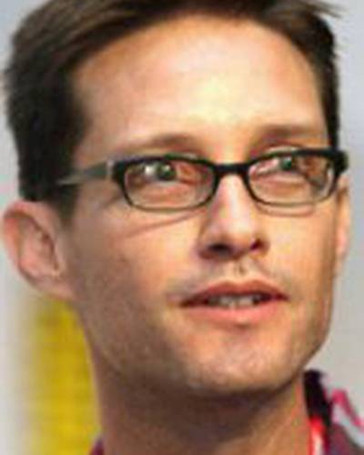 Майк Баркер фото