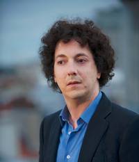 Кадр Мальчики, Гийом, к столу!