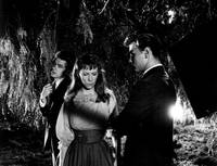 Кадр К востоку от рая