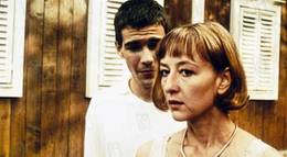 Кадр из фильма "Забавные игры" - 1