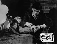 Кадр Другой мир США