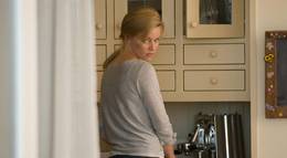 Кадр из фильма "Незваные" - 2