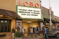 Кадр Том и Вайт уделывают Америку