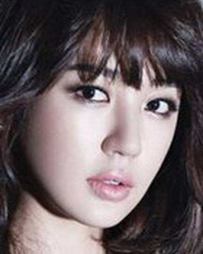 Юн Ын Хе фото