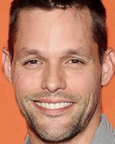 Джастин Бруенинг фото