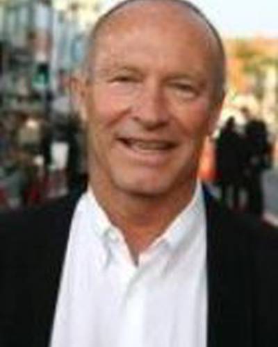 Брюс А. Эванс фото