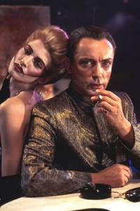 Кадр Джонни Мнемоник