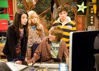 Кадр АйКарли