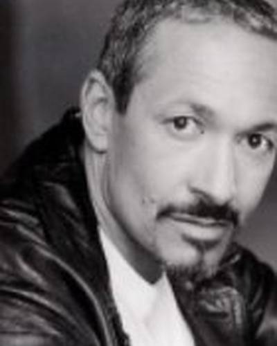 Джон Варгас фото