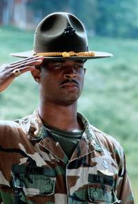 Кадр Майор Пэйн