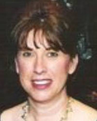 Вики Декард фото