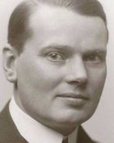 Eduard Schnedler-Sørensen фото