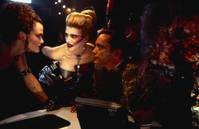 Кадр Джонни Мнемоник