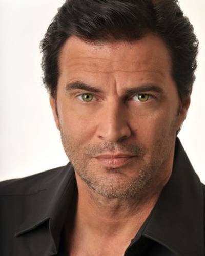 Джон Инос III фото