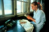 Кадр Девушка со спичечной фабрики