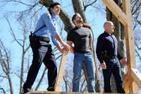 Кадр Под куполом