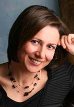 Isil Dayioglu фото