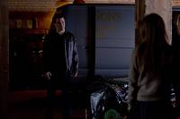 Кадр Быть человеком