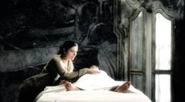 Кадр из фильма "Настройщик землетрясений" - 1