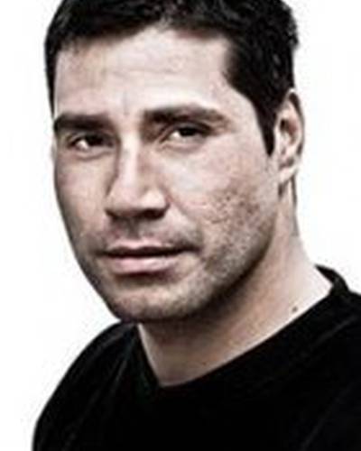 Дэнни Хернандез фото