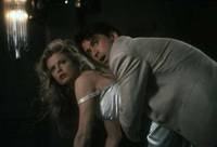 Кадр Привычка жениться