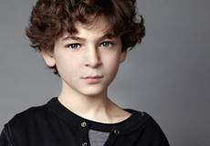 Дэвид Мазоуз станет юным Брюсом Уэйном