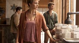 Кадр из фильма "Дивергент, глава 2: Инсургент" - 2