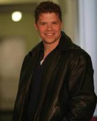 Джош Эмерсон фото