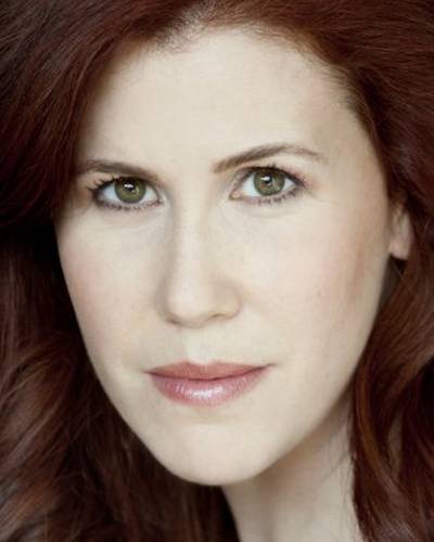 Emily Hurson фото