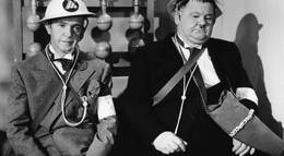 Кадр из фильма "Воздушные рейдеры" - 2