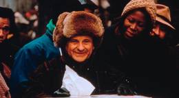 Кадр из фильма "Домоуправ" - 2