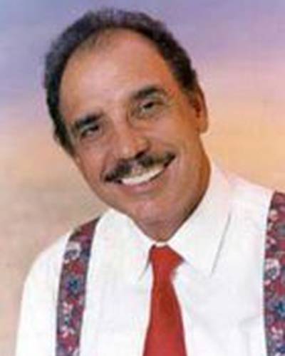 Мигель Анхель Ланда фото