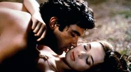 Кадр из фильма "Дом духов" - 1