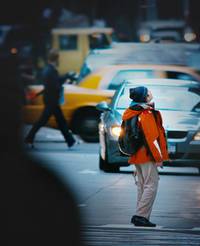 Кадр Жутко громко и запредельно близко