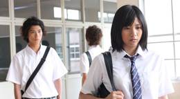 Кадр из фильма "Золотая рыбка в море" - 1