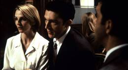 Кадр из фильма "Квартира" - 1