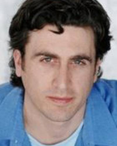 Джесси Джеймс Миллер фото