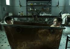 В экранизации Булгакова Дэниэл Рэдклифф моется с мужчиной 