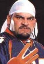 Мэтт Аноай фото