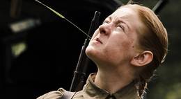 Кадр из фильма "Незламна" - 2