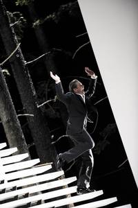 Кадр Так поступают все женщины