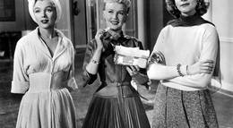 Кадр из фильма "Как выйти замуж за миллионера" - 2