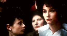 Кадр из фильма "Отверженные" - 1