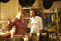 Кадр Омамамия