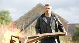 Кадр из фильма "Имение" - 1