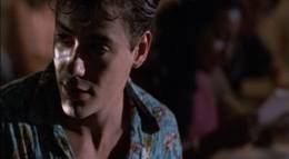 Кадр из фильма "Стенка на стенку" - 1