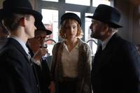 Кадр Париж! Париж!